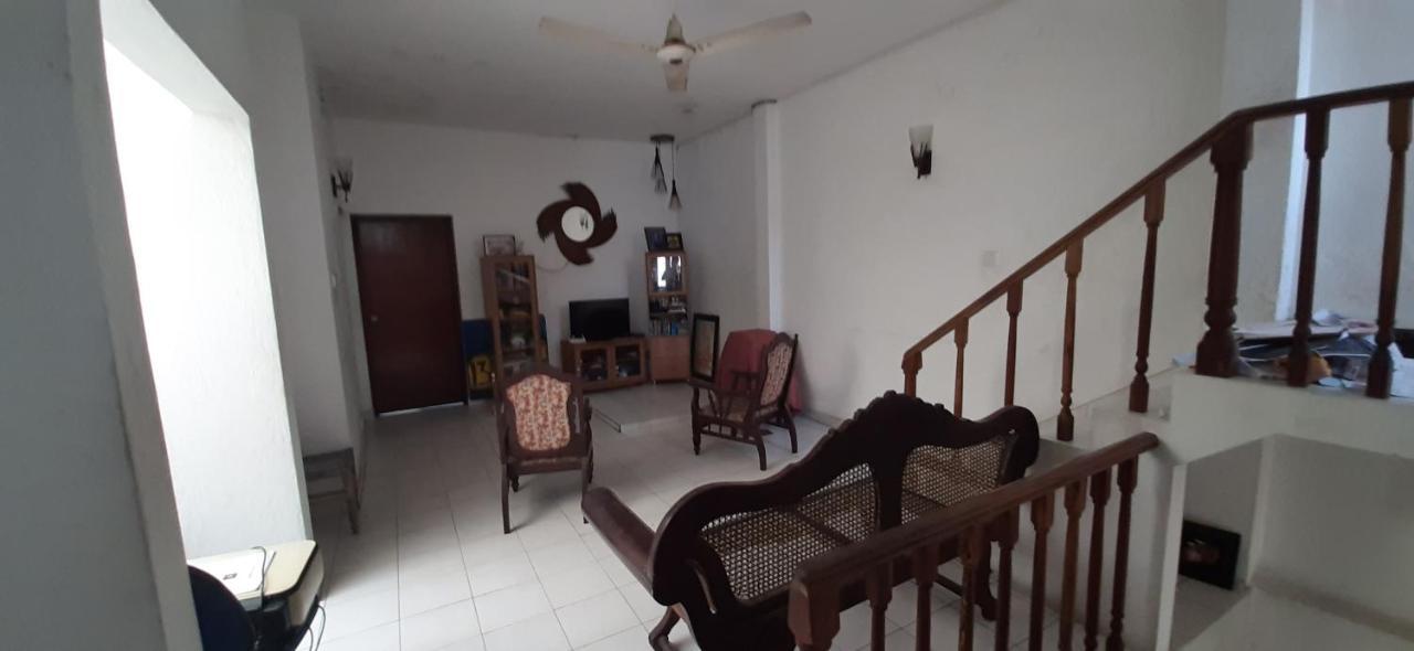 Elegance Oasis, Colombo 3 Otel Dış mekan fotoğraf