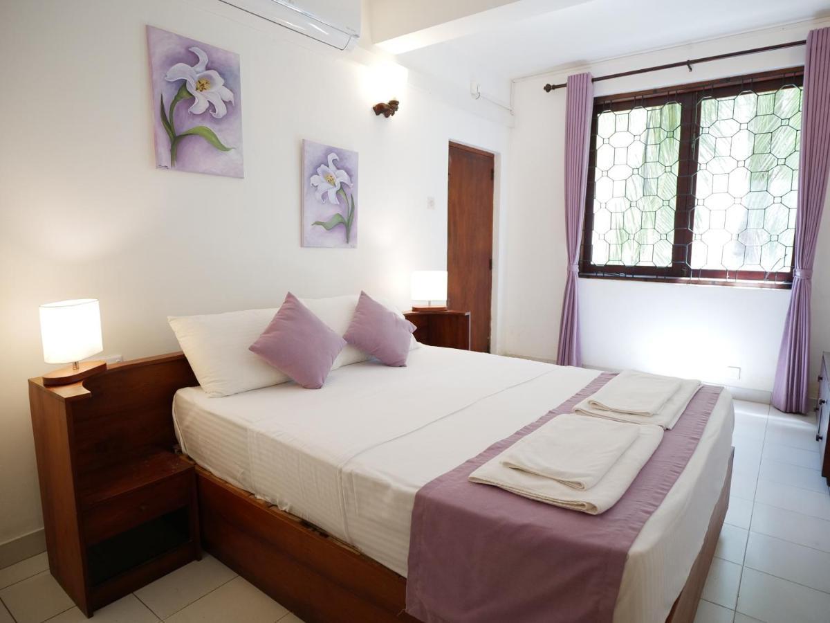 Elegance Oasis, Colombo 3 Otel Dış mekan fotoğraf